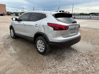 2019 Nissan Rogue Sport S - Exterior Rear Left Corner Image